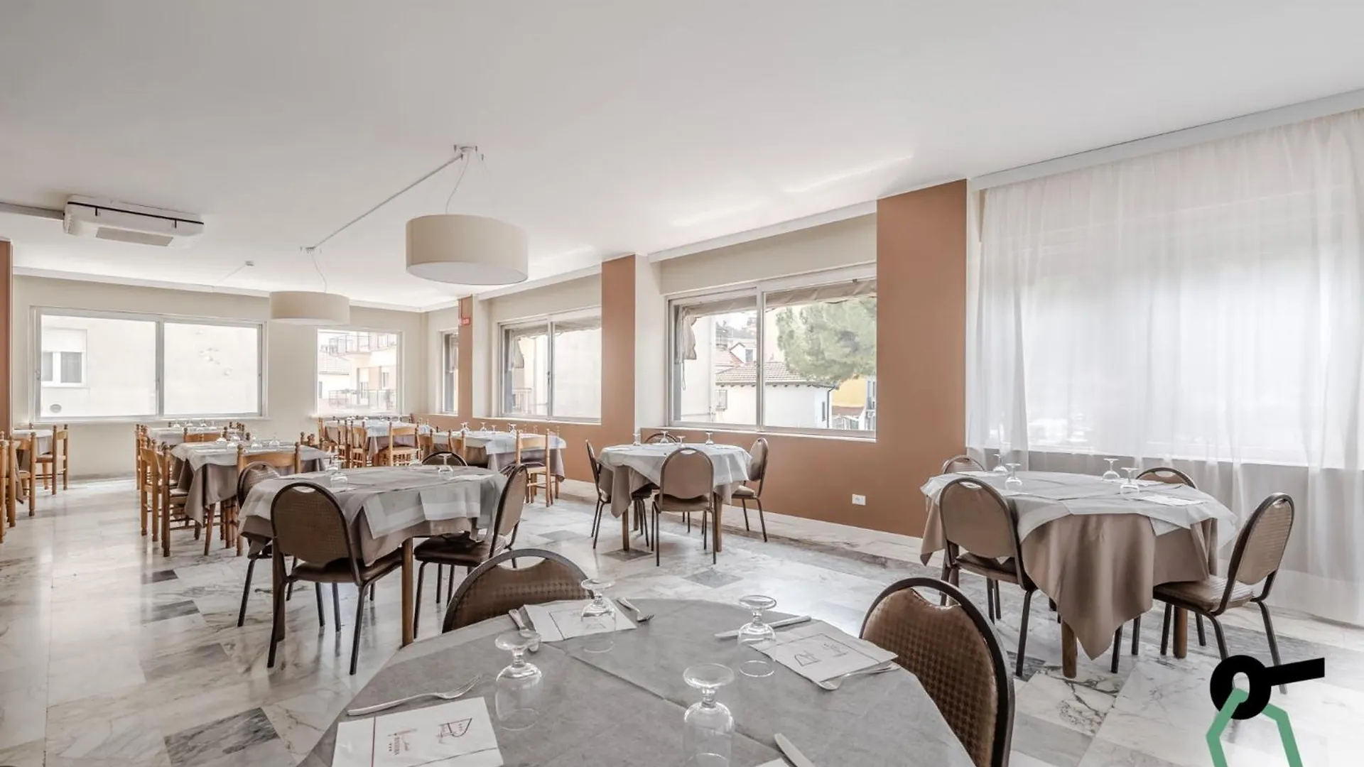 Hotiday Room Collection - Celle Ligure Italy
