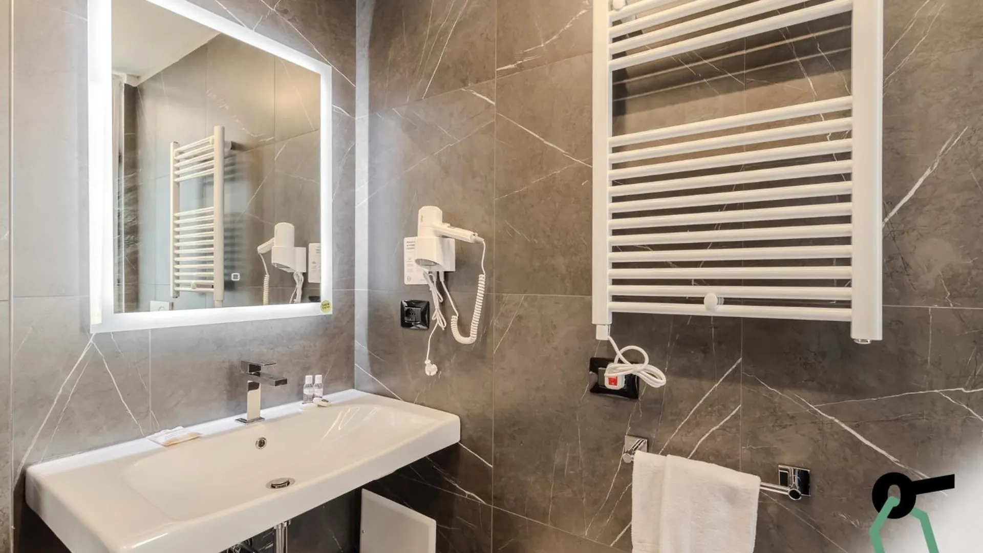 Hotiday Room Collection - Celle Ligure 3*,