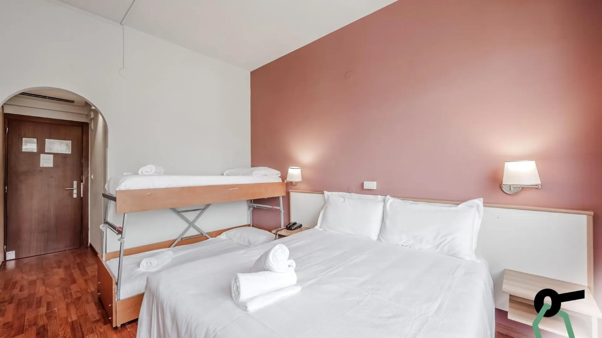 Hotiday Room Collection - Celle Ligure 3*,