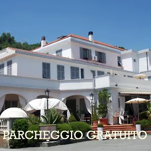 Hotel Torre, Celle Ligure